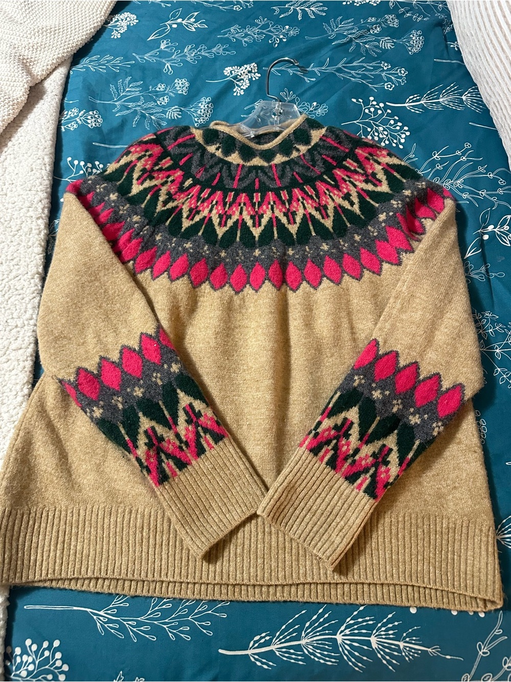Vince Camuto Sweater